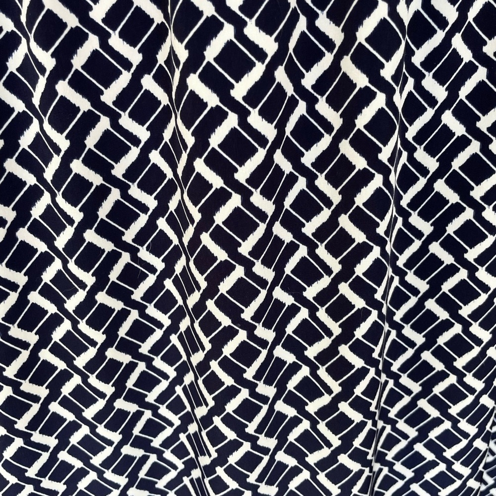 Banana Republic Navy and White Maxi Dress Women’s Size 10 - Picture 9 of 11